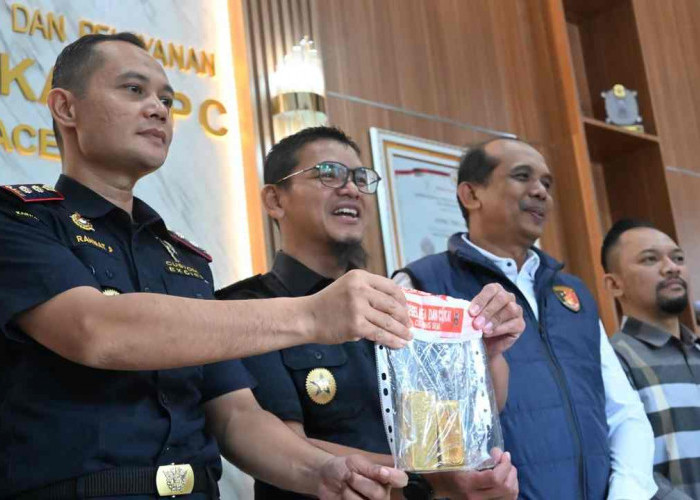 Nyaris Lolos ke Malaysia, Emas Batangan 2,9 Kg Senilai Rp7,25 Miliar Disita Bea Cukai