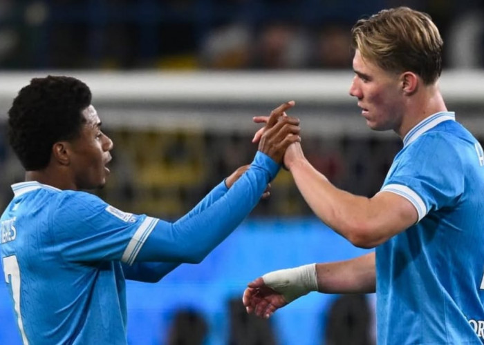 Rekap Pertandingan Napoli 2-0 AC Milan - Neres dan Hojlund Mengamankan Tempat Final Supercoppa