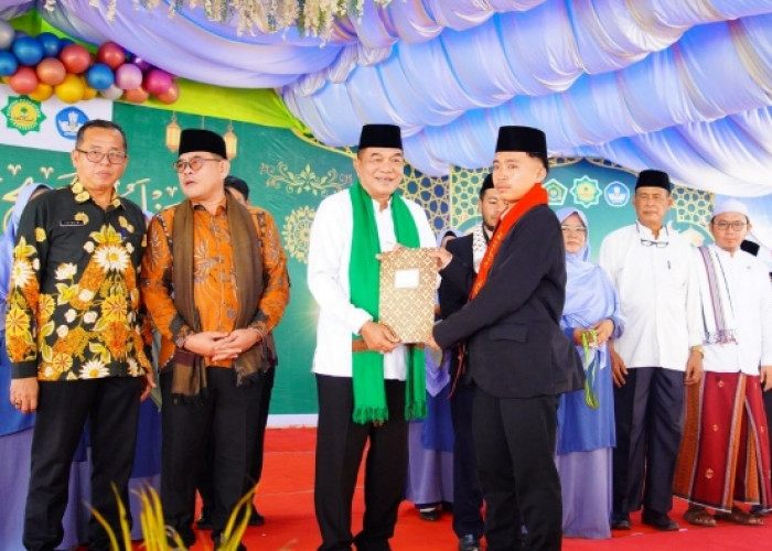 Bupati Toha Hadiri Haflah Tahfizh Al-Mubarokah, Tegaskan Komitmen Cetak Generasi Qur'ani Muba