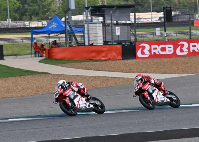 Merah Putih Berkibar di Thailand! Rheza Danica Menggila di Buriram, Amankan Podium ARRC dengan CBR250RR