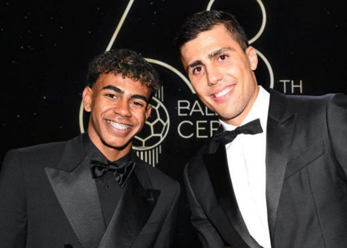 Rodri Yakin Yamal Memenangkan Ballon d'Or di Masa Depan