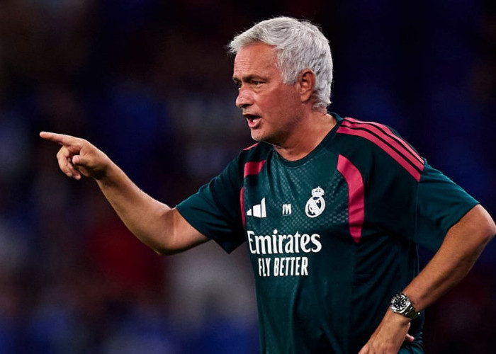 Real Madrid Beri Satu Syarat Pada Mourinho untuk Mendapatkan Zubimendi atau Smit Setelah Gagal Merekrut Rodri