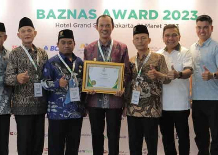 Dukung Pengelolaan Zakat, Harnojoyo Diganjar Penghargaan Baznas Award 2023