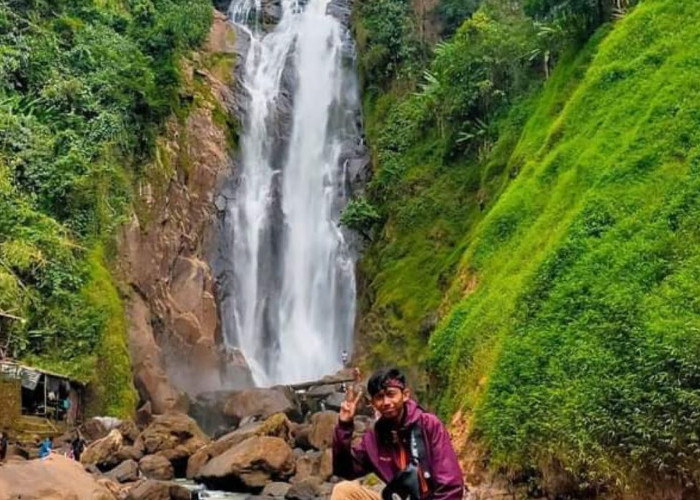 10 Air Terjun Viral di Sumatera Selatan yang Bikin Terpesona, Pecinta Alam Wajib Tahu! 