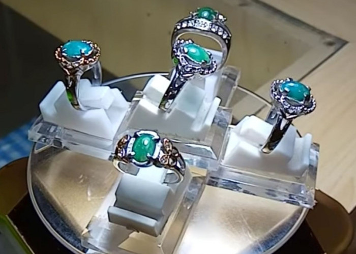 Cantik Banget, Ini 4 Jenis Batu Akik Paling Cocok Jadi Perhiasan Wanita  