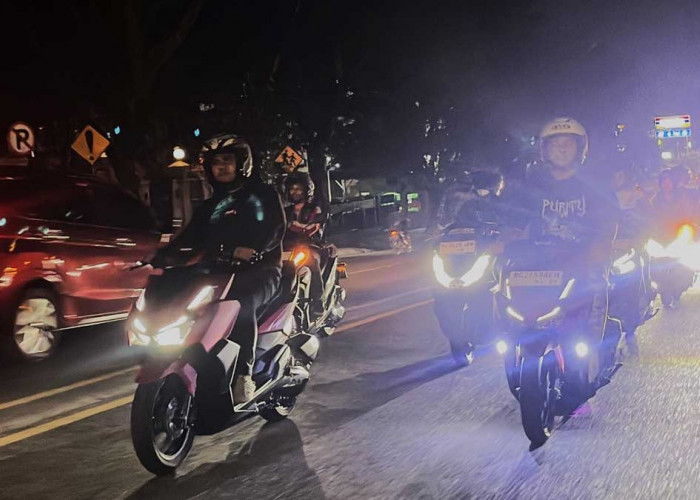 Gaya Hidup Anak Motor! Begini Keseruan Night Ride Bareng All New Honda Vario 125 di Palembang