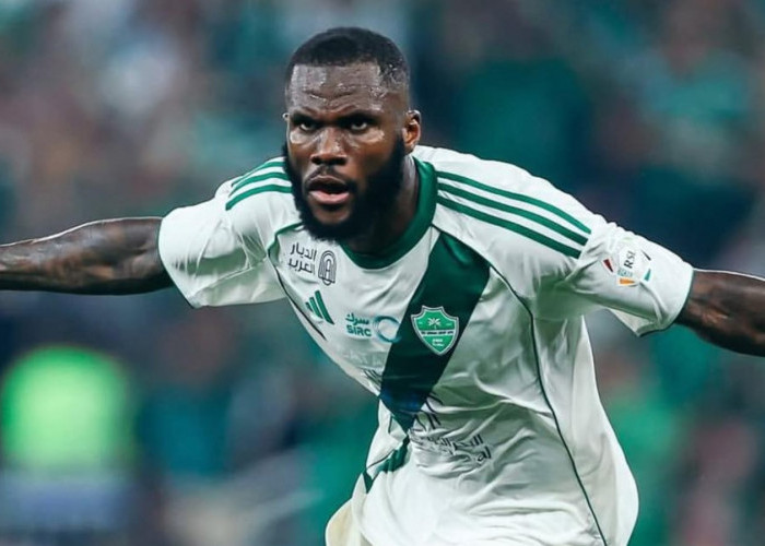Roma Mulai Ikut Campur Urusan Juventus Mengejar Kessie