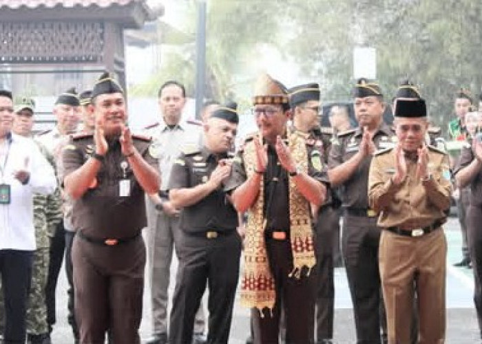 Kajati Sumsel Sambangi Kejari Ogan Ilir, Wabup Ardani Tekankan Tata Kelola Pemerintahan Taat Hukum!