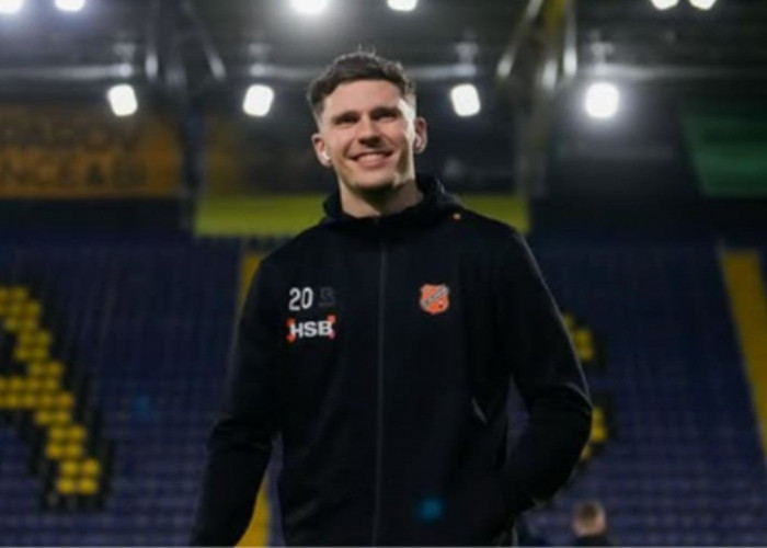 Kiper Berdarah Indonesia Ini Dilirik Klub Premier League? Berpeluang Hadapi Haaland Cs  