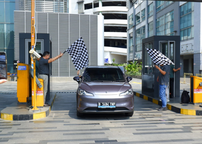 Mobil Listrik NETA V-II Raih Penghargaan ‘Favourite Car Brand Launch’ di Ajang PEVS 2024 