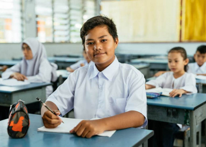SISWA WAJIB TAHU! Ujian Nasional Kembali Diberlakukan dengan Nama Tes Kemampuan Akademik