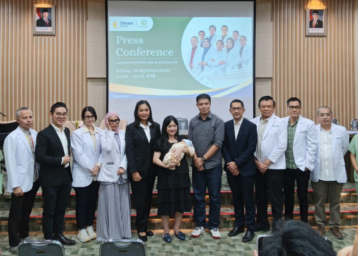 Klinik Blastula IVF Siloam Sriwijaya Palembang Rayakan Kelahiran Bayi Tabung Ke-600 