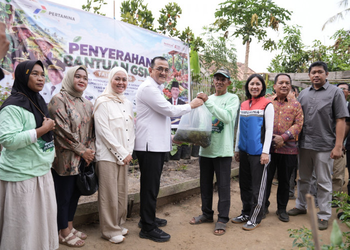 Kilang Plaju dan Pemprov Sumsel Tebar 10 Ribu Bibit Patin, KWT Barokah Auto Panen Cuan!