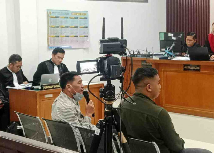 Pinjam Rp10 Juta Belum Dikembalikan, Saksi Kasus Chromebook Muara Enim Ditegur Hakim