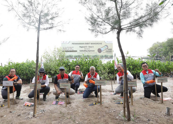 Kunjungi Program CSR Jam Pasir di Karawang, Dirut Pertamina Hulu Energi Bilang Begini