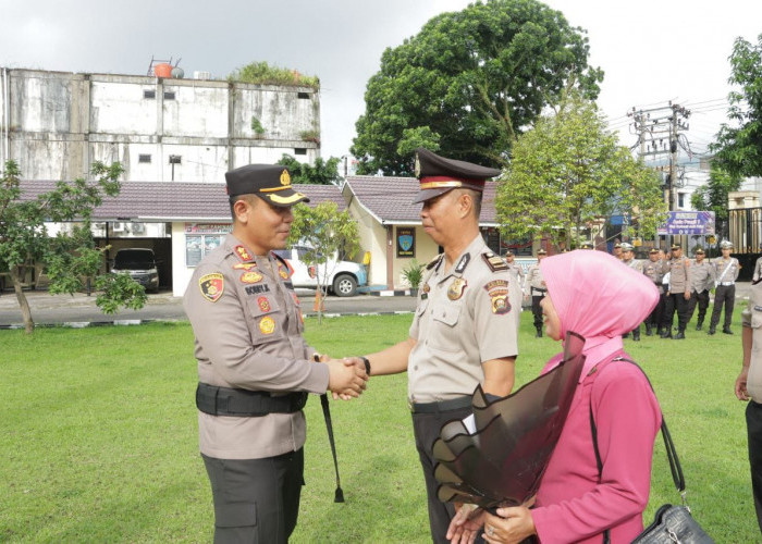 Selamat! 56 Personel Polres Lubuk Lingau Naik Pangkat