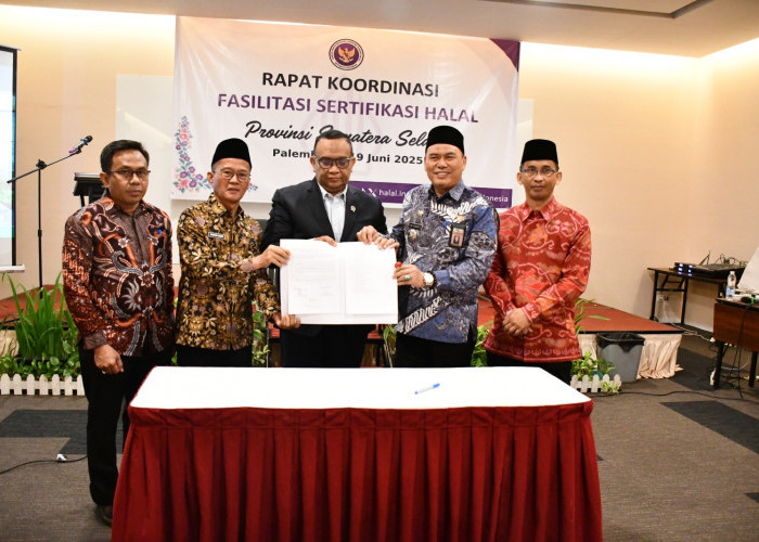 Kemenag dan Pemprov Sumsel Tandatangani Komitmen Bersama Dukungan Fasilitasi Sertifikasi Halal 