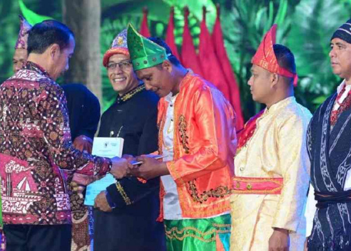 Presiden Serahkan SK TORA dan Hadiri Festival LIKE di JCC, Pentingnya Kolaborasi Pemerintah dan Masyarakat