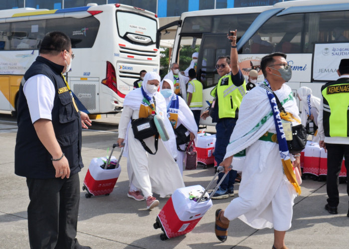 Calon Jemaah Haji Embarkasi Palembang Mulai Terbang ke Tanah Suci 12 Mei 2024, Berikut Jadwal Perjalanannya 