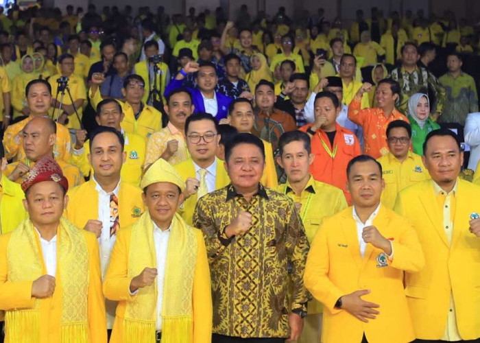 Dukung Pembangunan Daerah, Simak Momen Keakraban Gubernur Herman Deru dan Ketum Golkar Bahlil di Palembang