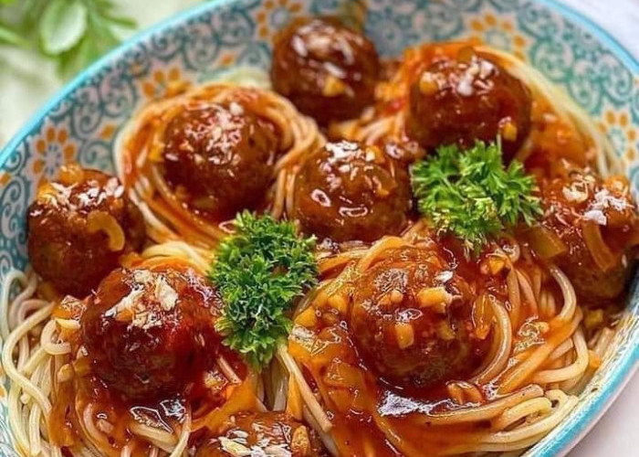 Spaghetti Meatballs Makanan Khas Itali, Menu Buka Puasa Anak-anak Dijamin Suka