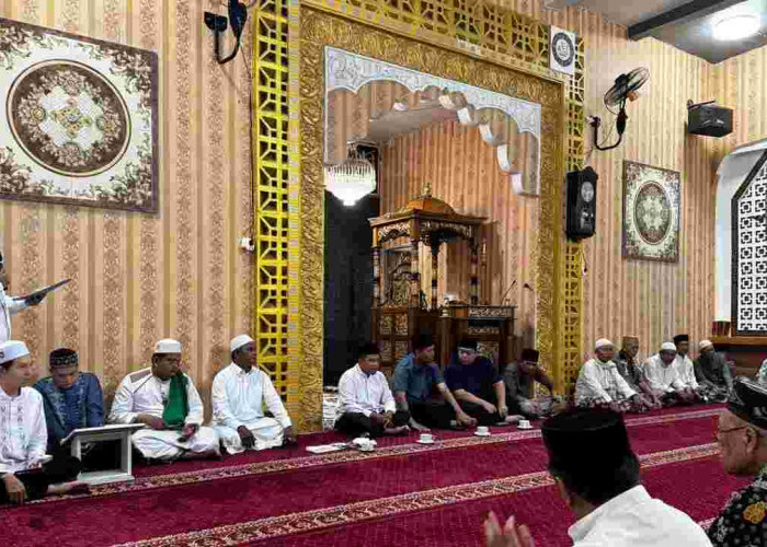 Penuh Berkah! Ratusan Jemaah Sambut Peresmian Masjid Almuqarrobin H Djayadi di Sukarami