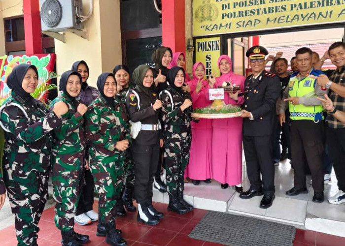 Bukan Mau Cari Masalah, Ini Alasan Rombongan Tentara Wanita Geruduk Markas Polsek Seberang Ulu II