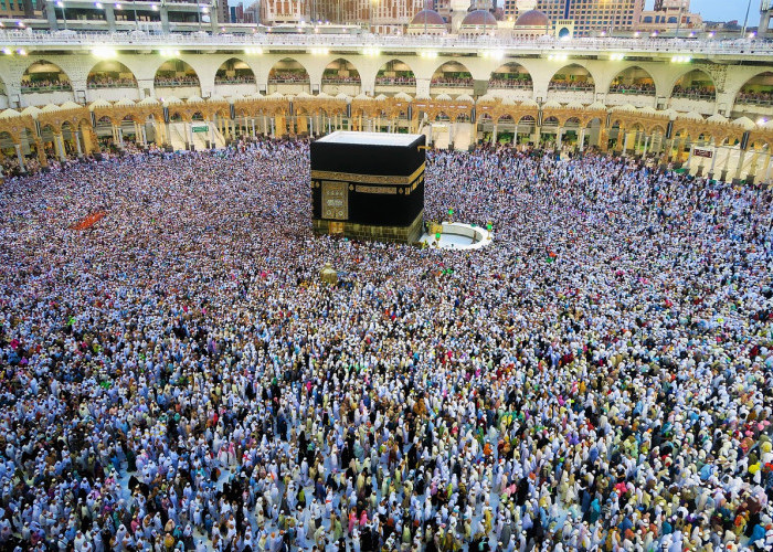 Jarang di Ketahui! 5 Pemain Sepak Bola Dunia yang Sudah Menunaikan Ibadah Haji