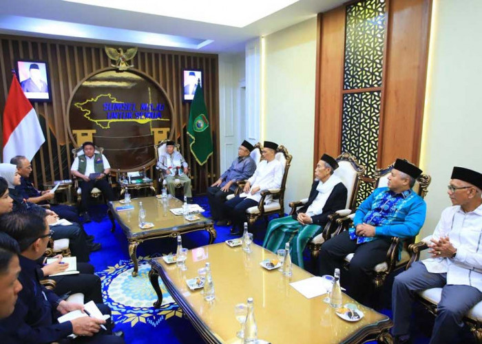 Terima Audiensi Ulama di Ruang Tamu Gubernur, Herman Deru Titip Pesan Penting Jelang Musda Agustus Nanti