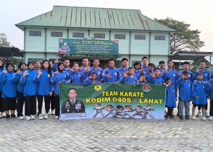 Siap Tempur di Kejurnas Piala Presiden 2026, Dandim Lahat Lepas 26 Atlet Karate Terbaik ke Kancah Nasional