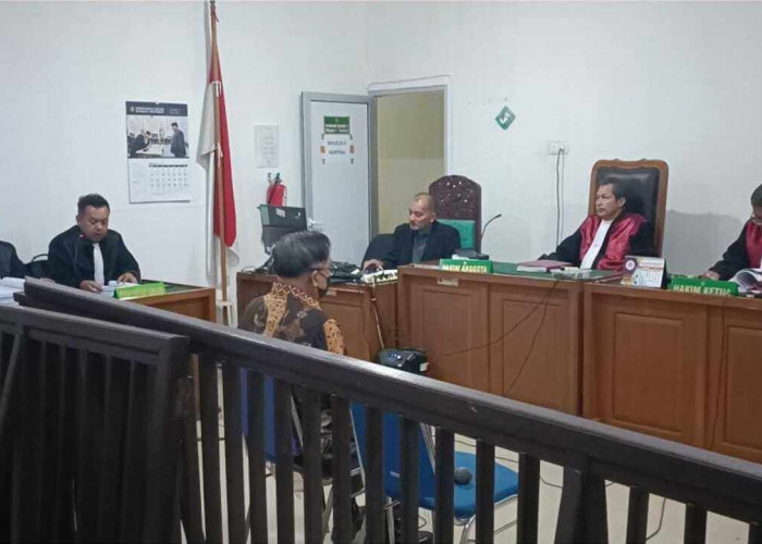 Tersandung Dugaan Korupsi Batik Perangkat Desa, Eks Plt Kadis PMD Sumsel Dituntut 18 Bulan Penjara