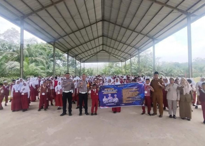 Ciptakan Karakter Tertib Lalu Lintas Sejak Dini, Sat Lantas Polres Banyuasin Gelar Police Goes to School