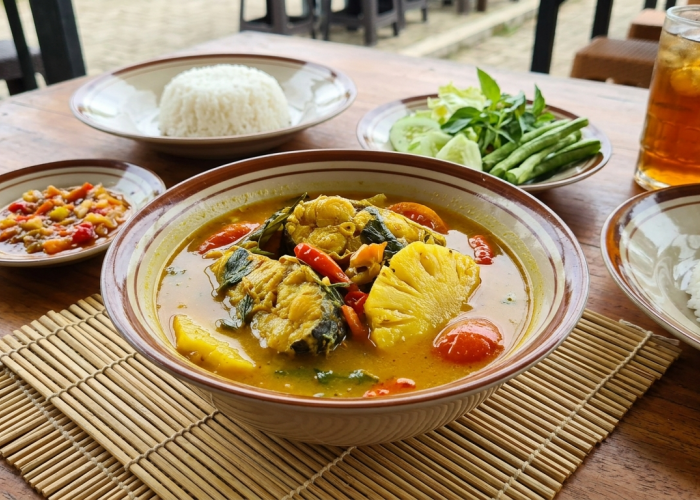Beda Dari Pindang Palembang! Ini Resep Pindang Sekayu Asli MUBA Kuah Bening Segar Tanpa Santan