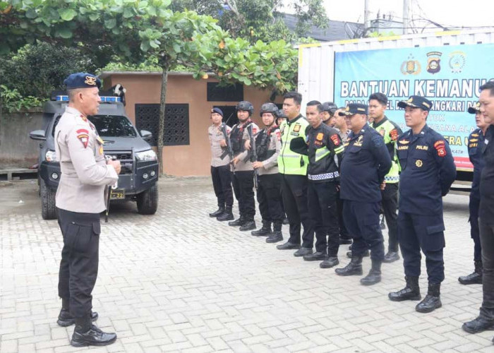 Satgas Kemanusiaan Polda Sumsel Gelar Apel di Labuhan Batu, Pastikan Pengawalan Logistik Aman