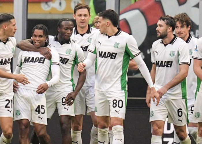 AC Milan 2-2 Sassuolo: Lauriente Menahan Keunggulan Pemimpin Puncak Klasemen Serie A