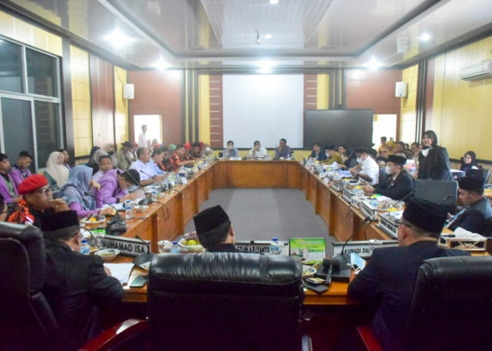 Pemkab-DPRD Muba Support Politeknik Sekayu Tetap Berdiri 