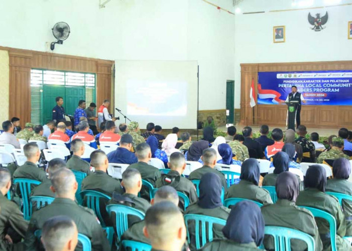 Tantang 100 Pemuda di Markas Yonzipur 2, Gubernur Sumsel Sodorkan Program Rahasia 'Sultan Muda' untuk Mandiri