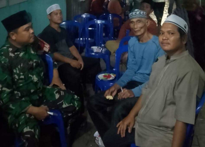 Momen Hangat Babinsa 36 Ilir Hadir di Tengah Kedukaan Warga, Bukti Kemanunggalan TNI