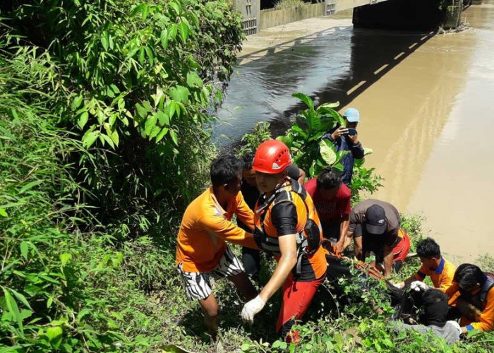 Kakek Pencari Batu Ditemukan Tim SAR Gabungan, Hanyut di Sungai Lematang Sejauh 60 Km