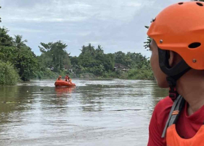 Tragedi Liburan di OKI: Mandi Bersama Nenek, Bocah 7 Tahun Hilang di Sungai Komering