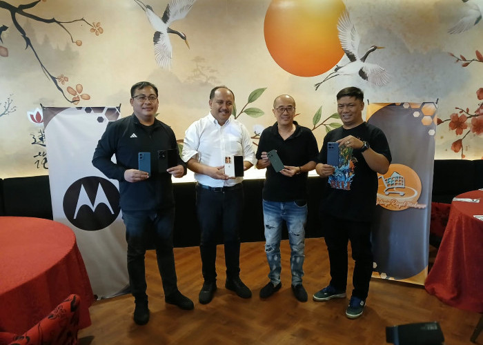 PALEMBANG GEMPAR! Motorola Hadirkan HP Lipat dan Monster AI Tercanggih, Siap Bikin Brand Lain Menangis!