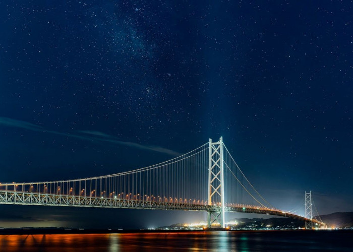 Ikon Baru Surabaya! Jembatan Senilai Rp39 Miliar Ini Sukses Dibangun Selama 420 Hari