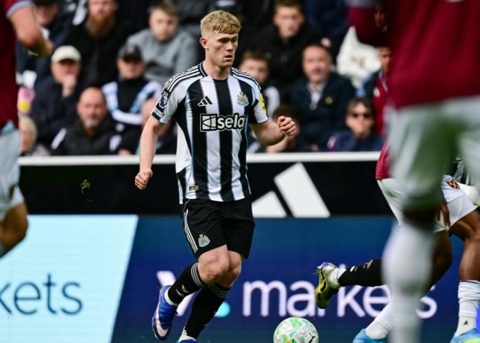 Manchester United Mendapat Pukulan Telak dari Newcastle untuk Target Transfer Lewis Hall