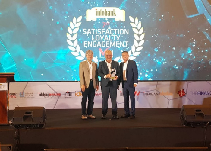 Bank Sumsel Babel Raih Penghargaan Layanan Terbaik se-Indonesia Versi Infobank