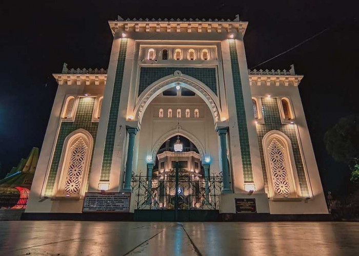 5 Fakta Menarik Masjid Raya Al-Mashun, Masjid Terindah di Sumatera Utara 