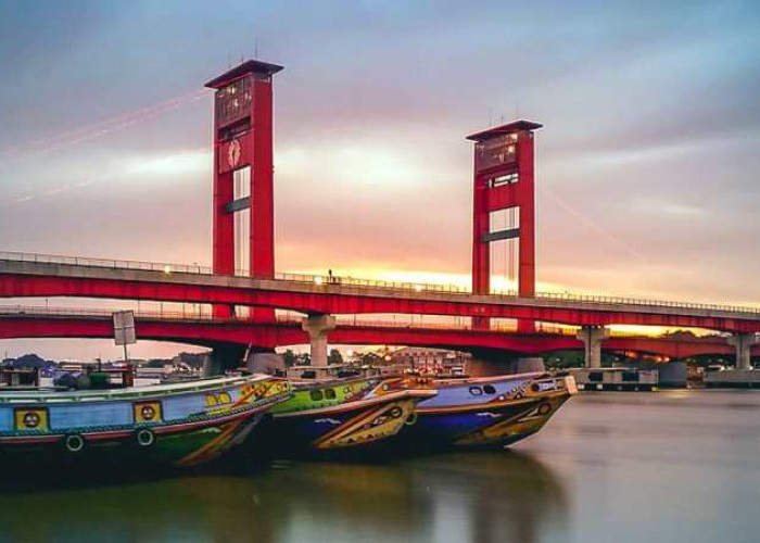 Jadi Ikon Kota Palembang! Ini 5 Fakta Menarik Jembatan Ampera yang Punya Kembaran di Luar Negeri