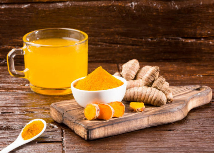 Herbal Alami! Ini Manfaat Tak Terduga Air Kunyit