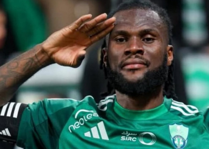 Roma Bergabung dalam Daftar Tim Perburuan Frank Kessie yang Meninggalkan Liga Pro Saudi