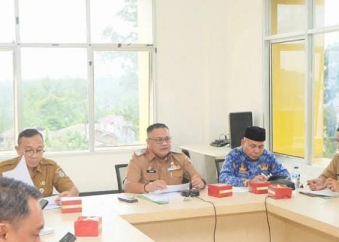 Sekda Lubuk Linggau H Trisko Defriyansa Pimpin Rapat Persiapan Pembukaan STQH 