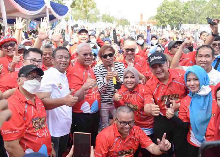 Gelorakan Semangat Olahraga, 2.000 warga Sumsel Ramaikan Senam Massal BSB
